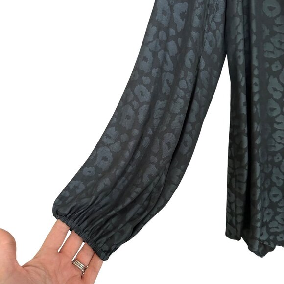 Show Me Your Mumu Alicia Tunic Size Small Wild Cheetah Animal Print Gray - Picture 3 of 6